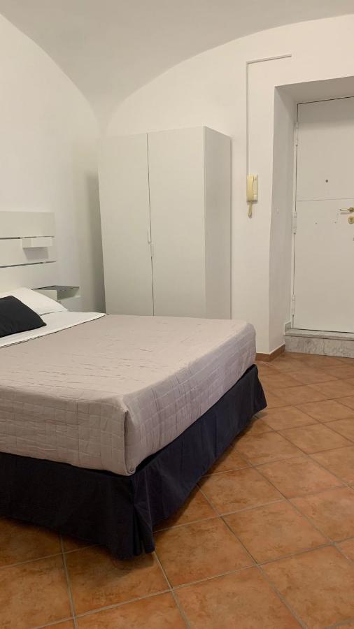 Apartment Caracciolo 315 Naples