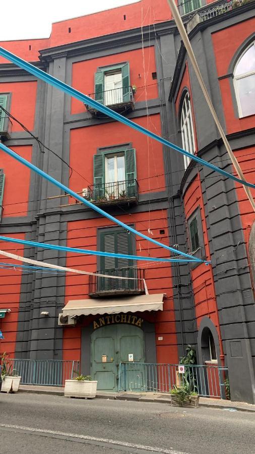 Caracciolo 315 Appartement *